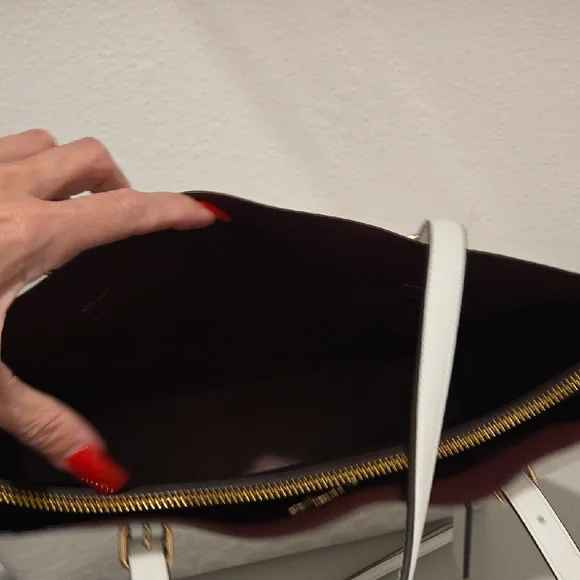 Coach Cream Signature Tote Bag Trio NWT - Picture 5 of 6